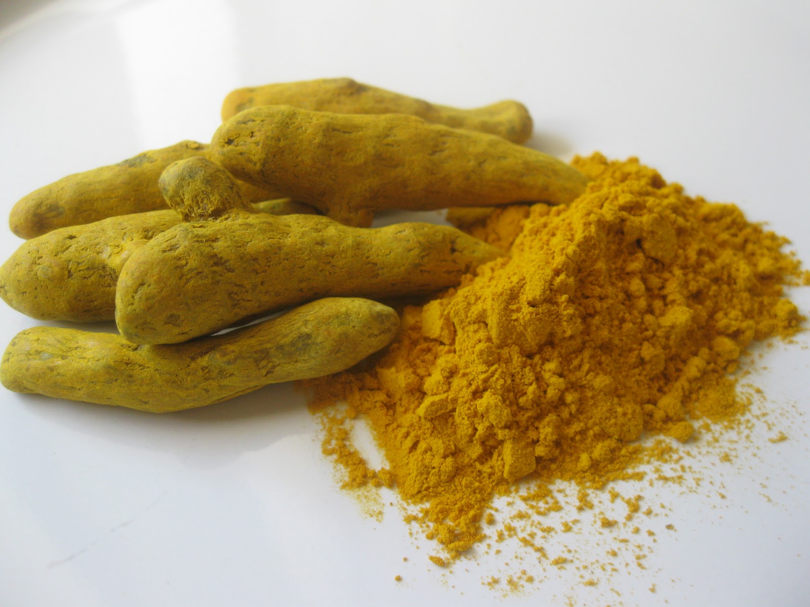 6 Benefits of Turmeric—The Queen of Spices